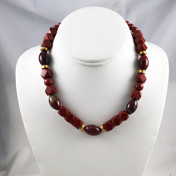 Beautiful Vintage Red online Jasper Stone Leaf Pendant Bead Necklace