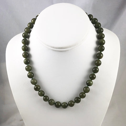 Green Jade Necklace 10mm Vintage – Estate Beads & Jewelry